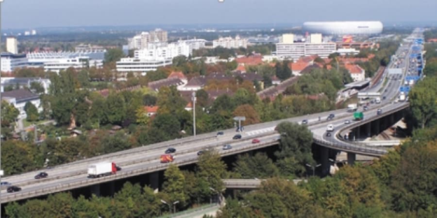 Autobahn-Hochstraße A 9 München-Freimann